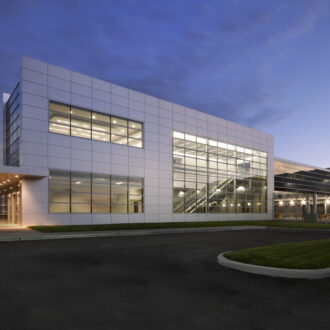 SCB's FedEx Cargo Facility ORD. Architecture. Aviation. Office.